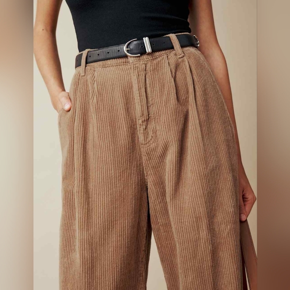 Reformation Montauk Pleated High Rise Corduroy Pants size 24 new no tags - Picture 2 of 14